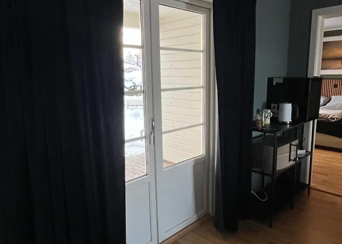 Stue, Soverom Og Bad Apartment Amot